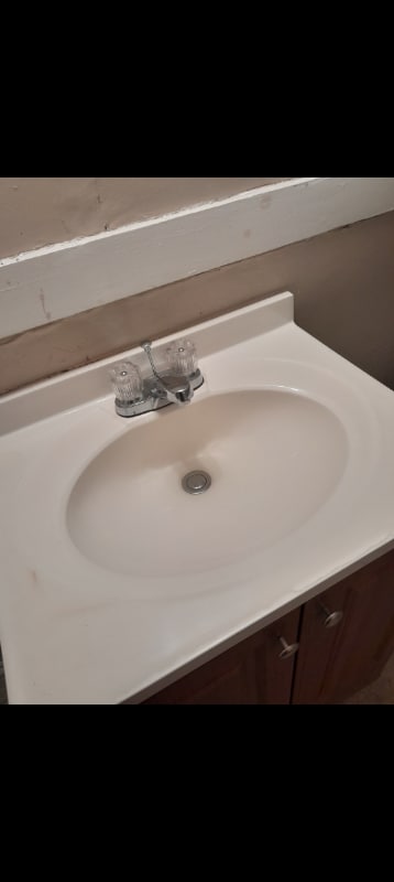 Building Photo - 920 Chicopee St