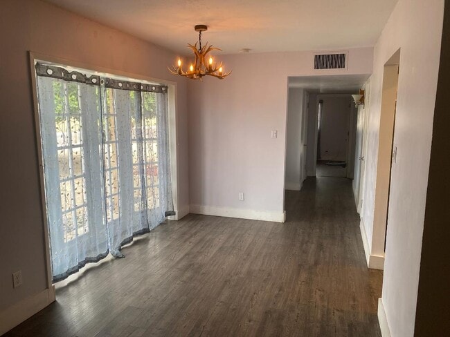 Dining Area - 2937 E Turquoise Dr