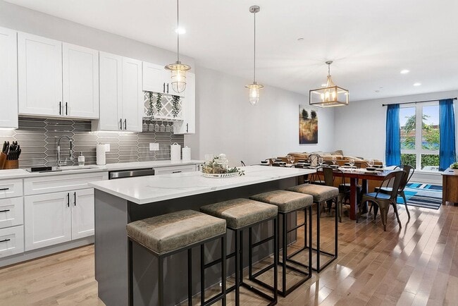 Photo - 1611 N 27th St Townhome