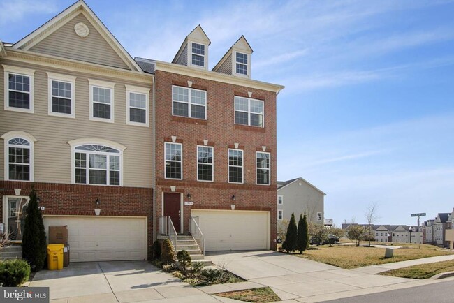 Foto del edificio - 8570 Crooked Tree Ln