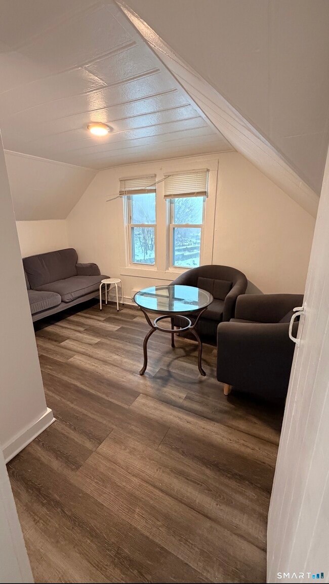 Foto del edificio - 316 Wilson St