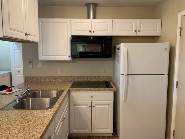 Foto del edificio - Cozy country 1 bedroom, and 1 bath.