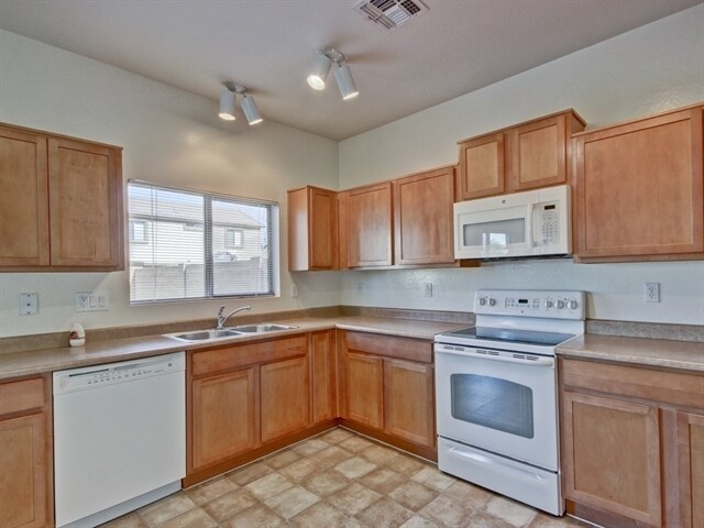 Foto del edificio - 5128 W Shumway Farm Rd
