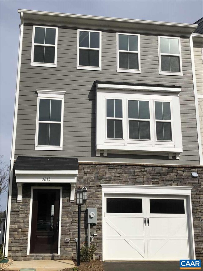 Building Photo - 3613 Moffat St