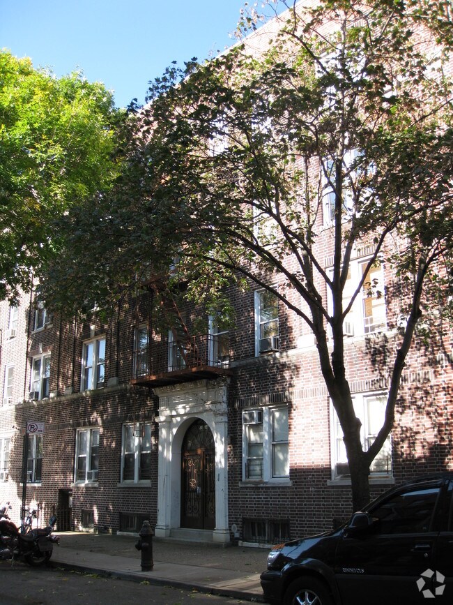 Building Photo - 28-24 42nd St