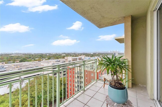 Foto del edificio - 3500 Coral Wy