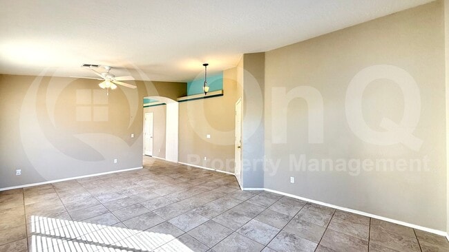 Building Photo - 1649 E Balboa Dr
