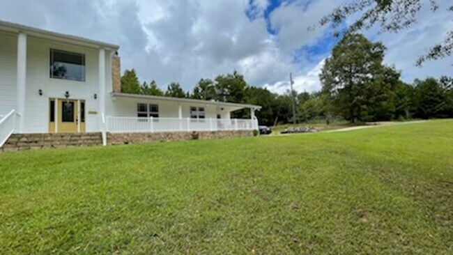 Foto del edificio - 179 Parker Ln