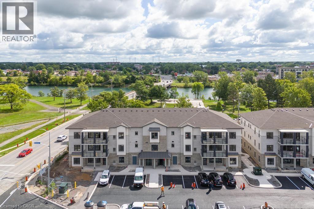 Photo principale - 119 Lincoln St