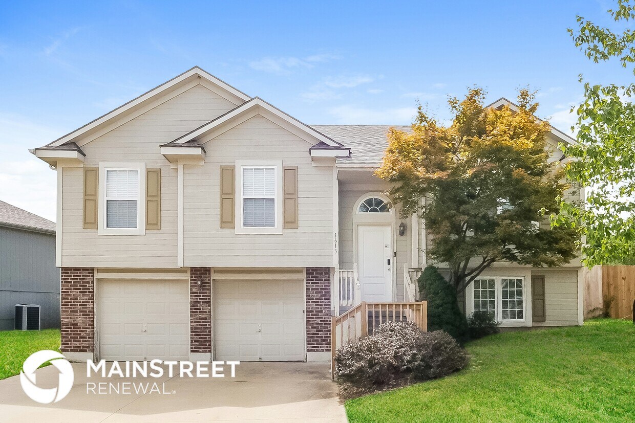 Foto principal - 1613 NW High View Dr