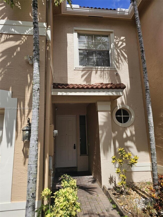 Building Photo - 4242 SW 124th Way