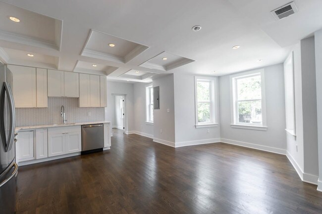 Building Photo - 800 Crittenden St NW