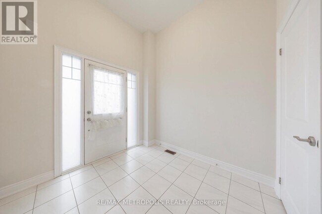 Building Photo - 67 Lorne Thomas Pl