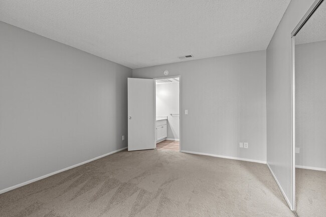 1 dormitorio - Hidden Springs Apartments