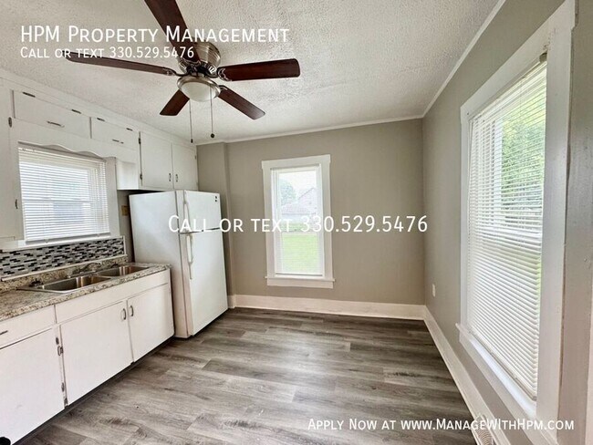 Foto del edificio - 2822 4th St NW