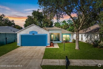Building Photo - 1560 Vista Lake Cir