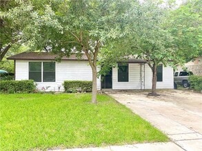 Building Photo - 6211 Club Terrace