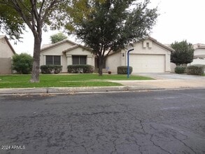 Building Photo - 1251 W Bartlett Way