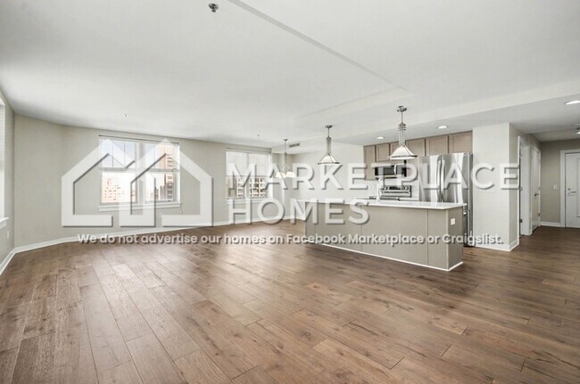 Foto del edificio - 525 W Lafayette Blvd