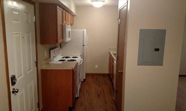 Foto del edificio - Pinehurst Apartments