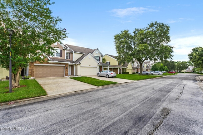 Foto del edificio - 6280 Autumn Berry Cir