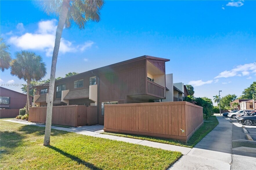 Foto principal - 6241 SW 116th Pl