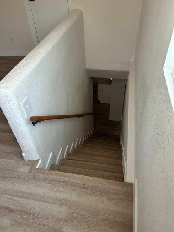 Building Photo - 4224 Roma Ave NE