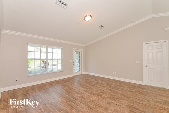 Building Photo - 1754 Nimbus Dr