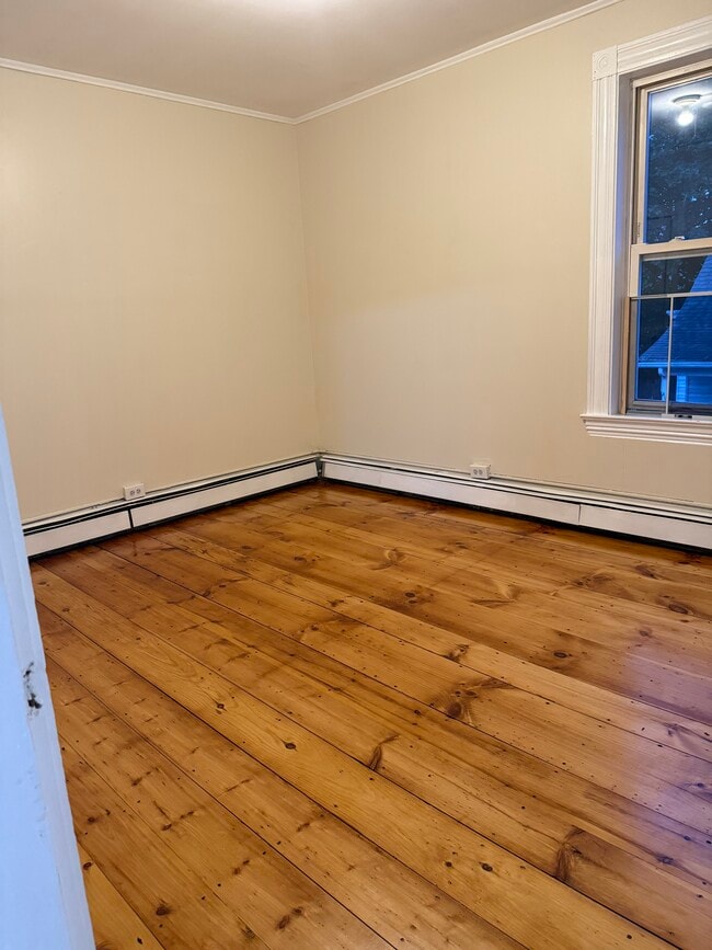 Bedroom 1 - 62 4th St