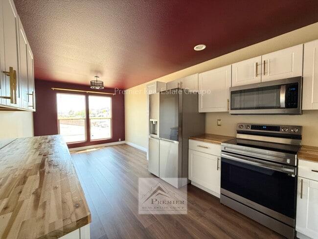 Building Photo - 7972 Brocket Ln