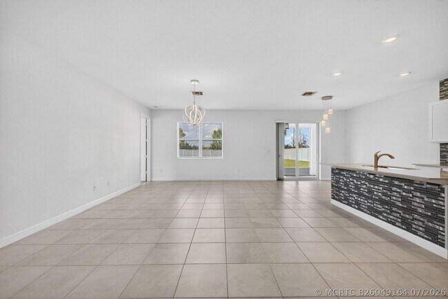Foto del edificio - 13275 NW Copper Creek Dr