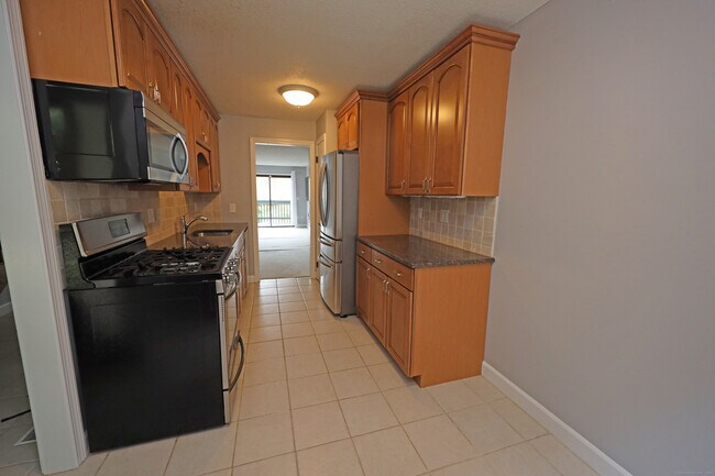 Foto del edificio - 164 Brittany Farms Rd