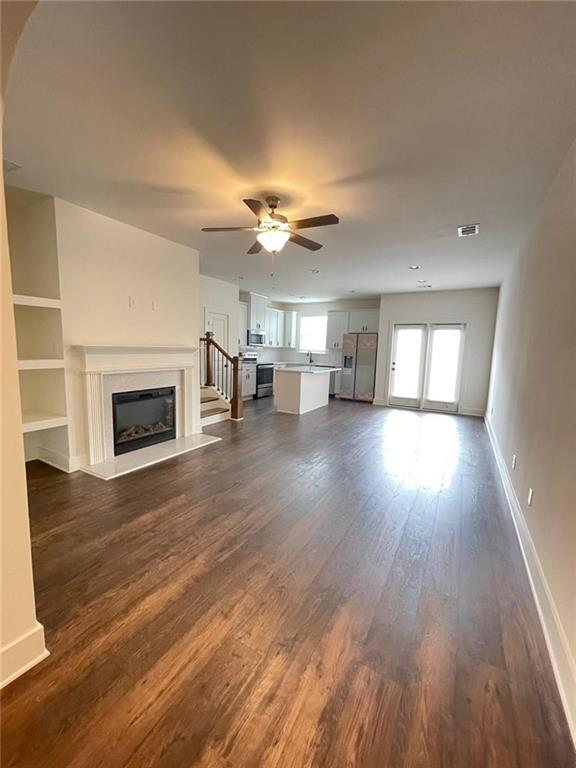 Foto del edificio - 6441 Scudders Dr