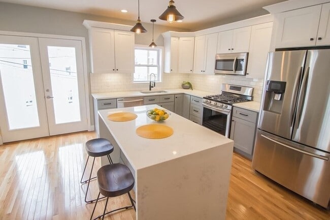 Photo - 792 Saratoga St Apartment