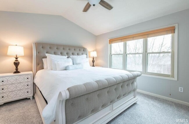 Foto del edificio - 3253 S Southern Oaks Dr