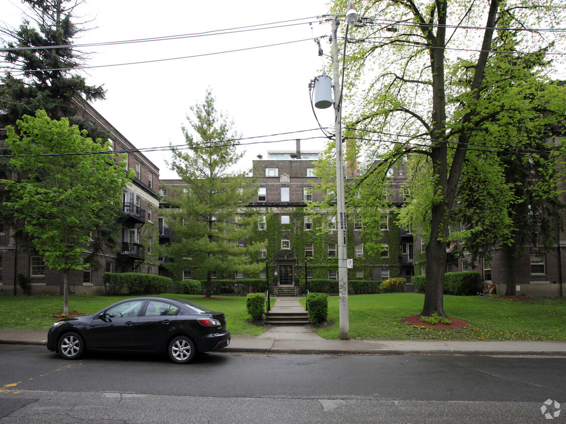 Photo principale - 400 Avenue Rd
