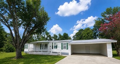 Building Photo - 611 Ryan Dr