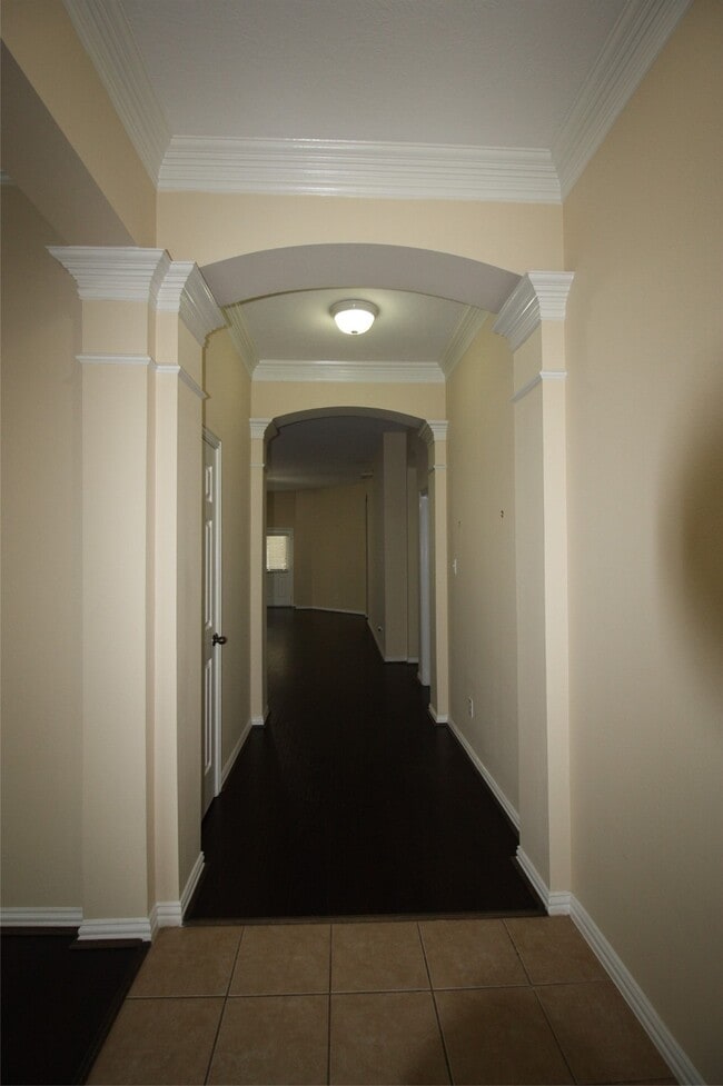 Foto del edificio - 7038 Cornflower Ln