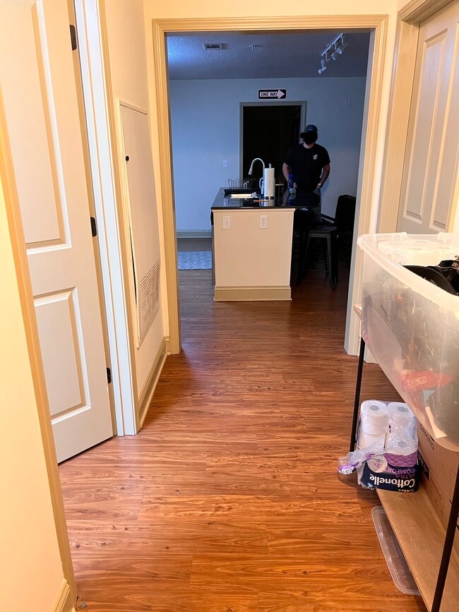 Building Photo - 1613 Muscovy Way