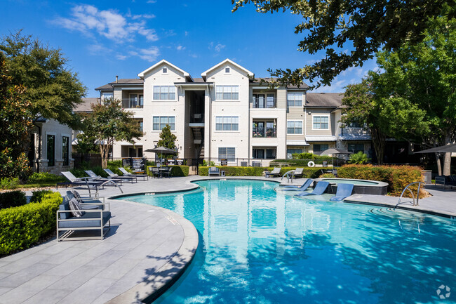 Piscina - Bridge at Southpark Landing