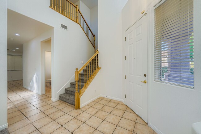 Foto del edificio - Newly remodeled 4 bedroom home!