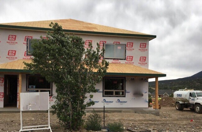 Foto del edificio - 1024 Poncha Springs Ln
