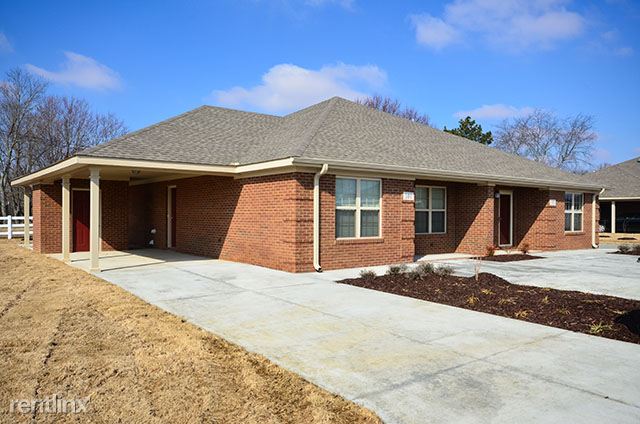 Building Photo - 101 Pelion Way