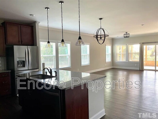 Building Photo - 8 Coughlin Wy