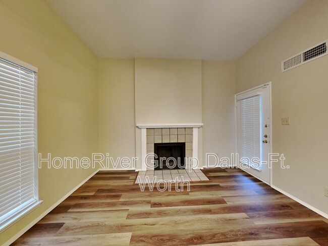 Foto del edificio - 2516 E Timberview Ln