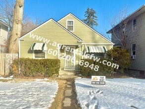 Building Photo - 3221 Bowser Ave