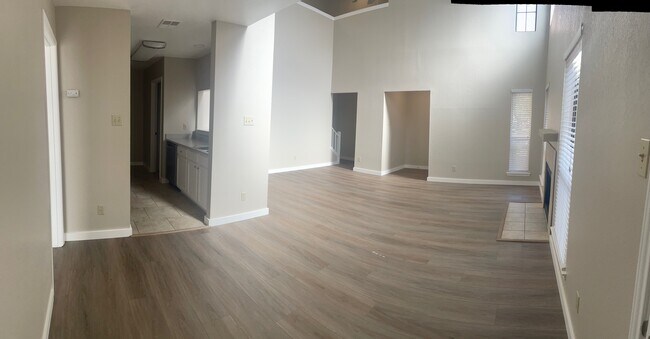 Foto del edificio - 1261 W Hudgins St