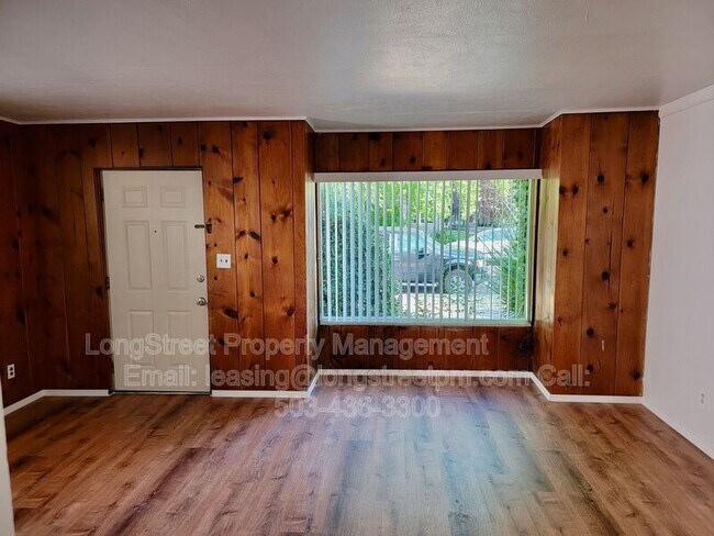 Foto del edificio - 628 NW 19th St