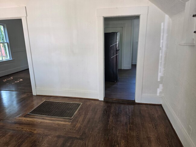 Foto del edificio - 3 br 1 bath house