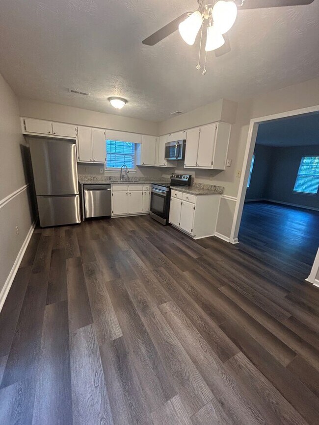 Foto del edificio - 310 Park Leaf